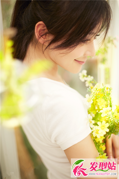 盤點(diǎn)女生最新時(shí)尚發(fā)型 清新發(fā)型能給你嫵媚氣質(zhì)