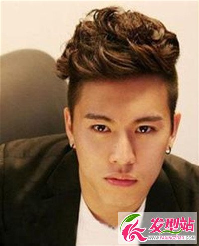 男士露額無劉海發(fā)型 展現(xiàn)新時代男生時尚觀念