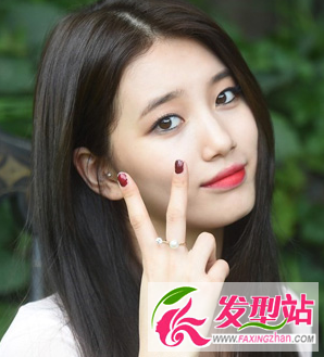 清新瘦臉的直發(fā)發(fā)型 大圓臉女生的救星