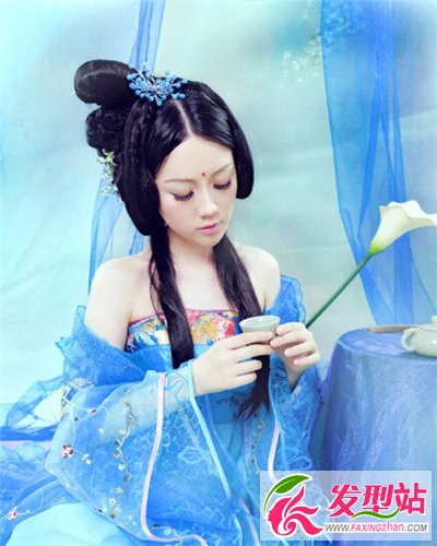 甜美古裝美少女發(fā)型圖片 唯美造型性感撩人