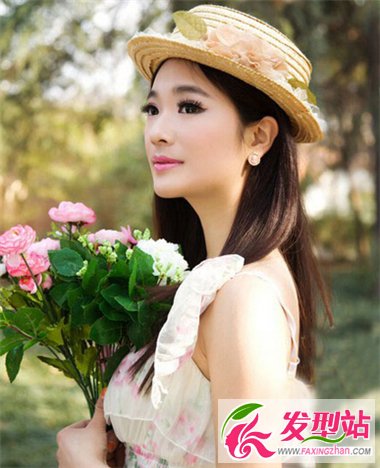 由內(nèi)而外烘托你的美 長直發(fā)發(fā)型閃亮你的眼球