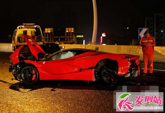 ϺtɫLaFerrari܇F(xin)Ƭҕl ܇ƜB6J158܇lWPע