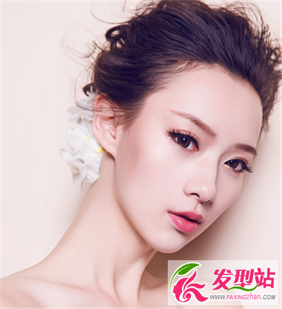 新娘盤(pán)發(fā)