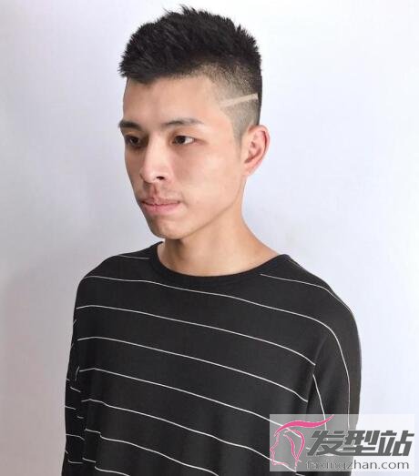 兩邊剃寸頭發(fā)型