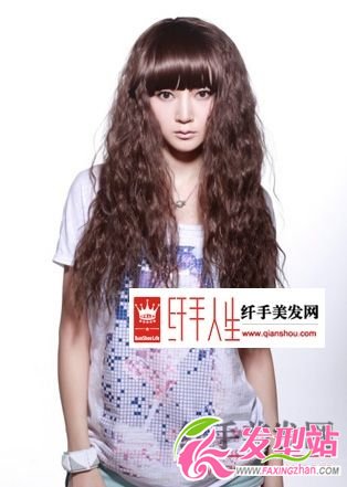 2011年最搶鏡蛋卷頭發(fā)型 2011年最搶鏡蛋卷頭發(fā)型