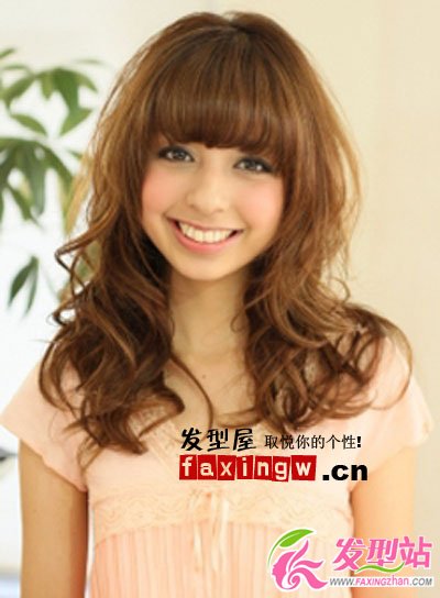 日本女生為我們演繹國(guó)字臉最適合什么發(fā)型