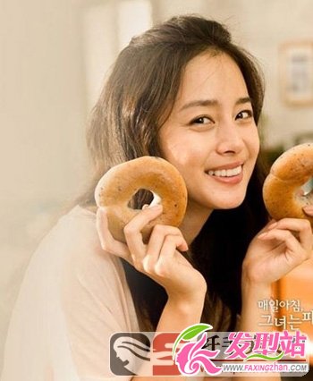 高中女生發(fā)型設(shè)計圖 高中女生發(fā)型設(shè)計圖