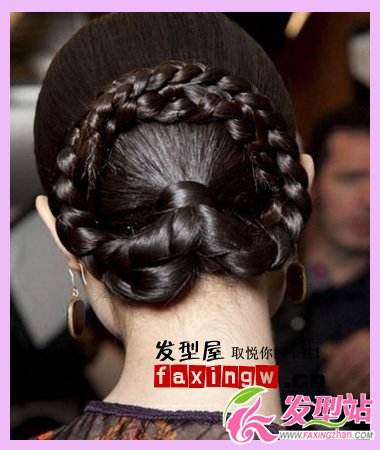 歐美范編發(fā)引領(lǐng)時(shí)尚發(fā)型潮流