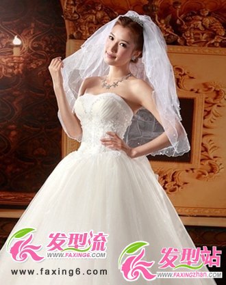 氣質(zhì)新娘首選發(fā)型 新娘發(fā)型設(shè)計(jì)