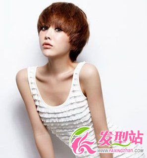 5款女人味十足的初秋俏麗短發(fā)