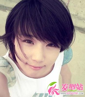 女生冬季流行短發(fā)發(fā)型