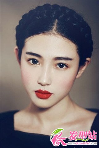 張辛苑時(shí)尚復(fù)古發(fā)型盤點(diǎn) 打造養(yǎng)眼氣質(zhì)美女