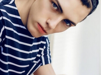 ŮϲgƱl(f)] (j)Ęx׌ŮĄӵĎl(f)