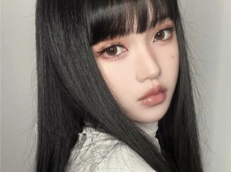 2025(hu) LisaͬŮl(f) pg@|(zh)